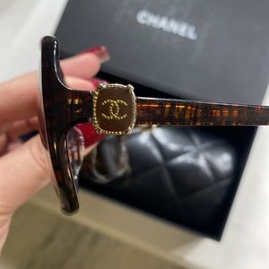 🕶️ CHANEL SUNGLASSES 🕶️